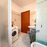 Residenza Americhe Rif A792 아파트 *